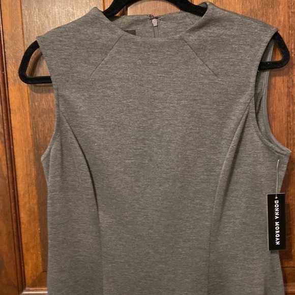 Donna Morgan Sleeveless Minimalist Basic Dress NWT - Picture 2 of 5